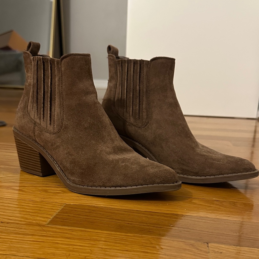 Forever 21 Chocolate Suede Ankle Booties